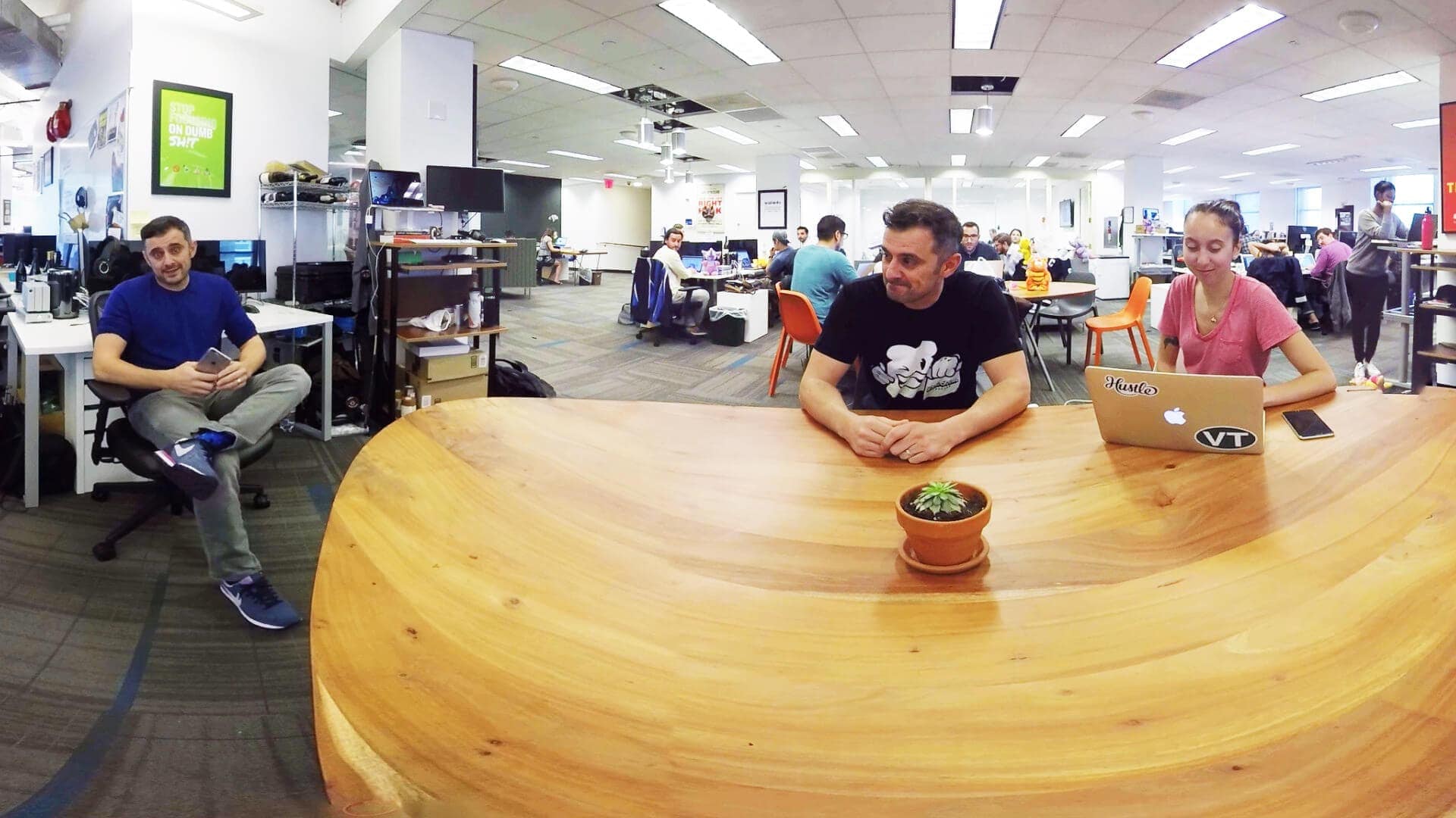 #AskGaryVee Episode 151: Vayner Employees Ask Questions in 360°