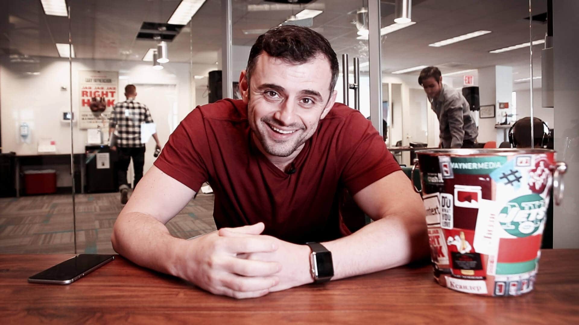 #AskGaryVee Episode 104: Growing Lazy, Twitter Video for Brands, & We Have A Bucket!